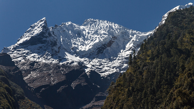 Manaslu Circuit Tsum Valley trek
