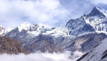 Api Base Camp Trekking – 15 Days